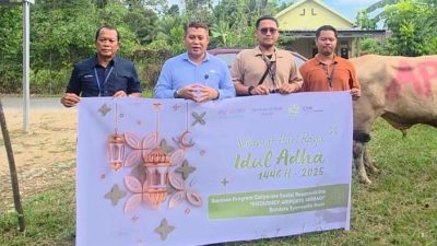 Injourney Airports Berbagi Daging Qurban Kepada Komunitas dan Masyarakat Bandara Internasional Syamsudin Noor – Banjarmasin