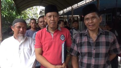 Langgar Demak Sembelih 4 Ekor Sapi, Salurkan Ratusan Kupon Daging Kurban kepada Warga