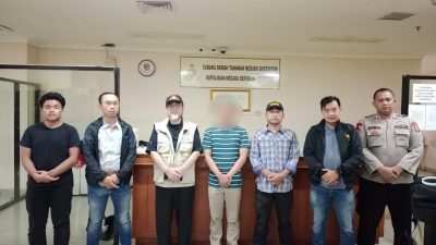 Penyidik DJP Serahkan Tersangka Pidana Perpajakan Ke Kejari Kabupaten Banjar
