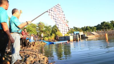 Kejurnas Triathlon Seri 3 Resmi digelar, Atlet Muda Lokal Tunjukkan Potensi