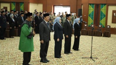 Gubernur Kalsel Lantik Dewan Komisaris Baru Bank Kalsel, Dorong Penguatan Tata Kelola dan Peran Strategis Bank Daerah