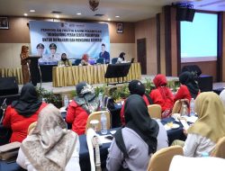 Pemprov Kalsel Dorong Perempuan Kawal Aspirasi Melalui Pendidikan Politik