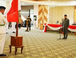Wakil Bupati Kotabaru, Syairi Mukhlis, S. Sos, Kukuhkan Paskibraka 2025