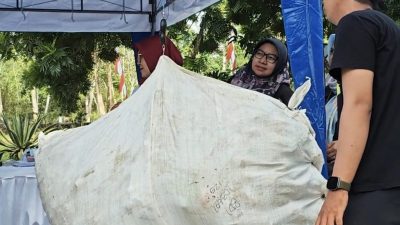 DLH Kalsel Kembali Gelar Pilah Ratik Dapat Sembako
