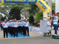 Disbunnak Kalsel Berpartisipasi di Lomba Gerak Jalan Pemprov Kalsel