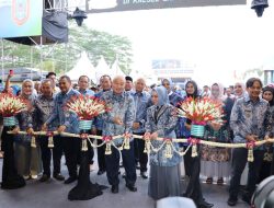 Gubernur Kalsel Resmi Buka Kalsel Expo dan Bumdesa Tahun 2025