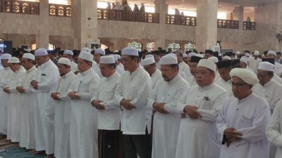 Peringati Harjad Ke-75, Pemprov Kalsel Gelar Batamat Al-Qur’an dan Sholat Hajat