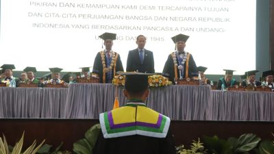 ULM Luluskan 1.300 Wisudawan dari Berbagai Jenjang Pendidikan