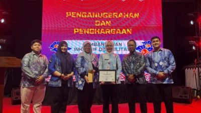 Gubernur Kalsel Terima Penghargaan Pemerintah Daerah Inklusif Disabilitas Terbaik 3 Se-Indonesia