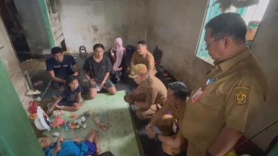 Di Balik Rumah Sederhana, Kisah Pilu Dua Kakak Beradik Lumpuh Layu