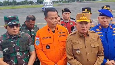 Gubernur Kalsel Muhidin Ikuti Perkembangan Pencarian Helikopter Hilang di Tanah Bumbu