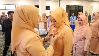 Risna S. Pane Eka Saprudin dikukuhnya menjadi Ketua DWP Kotabaru Periode 2024-2029