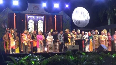 Fadli Zon Resmi Buka TKTB XXIV di Banjarmasin, 21 Taman Budaya Tampilkan Karya Nusantara