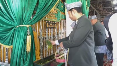 Napak Tilas di Makam Sultan Suriansyah: Menyatu dengan Sejarah, Menguatkan Spirit Banjarmasin