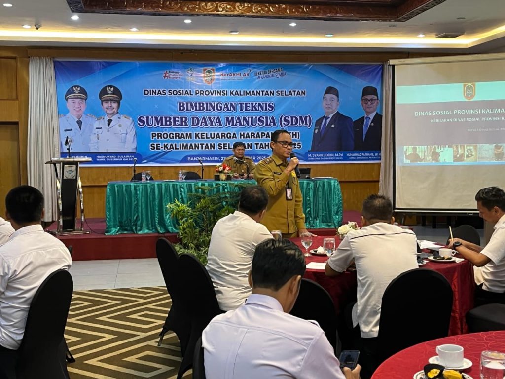 Tingkatkan Akurasi Penyaluran Bantuan, Dinsos Kalsel Gelar Bimtek SDM PKH se-Kalimantan Selatan Tingkatkan Akurasi Penyaluran Bantuan, Dinsos Kalsel Gelar Bimtek SDM PKH se-Kalimantan Selatan