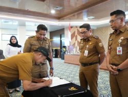 Wujudkan Tata Kelola Baik, Pemkab Kotabaru Teken Komitmen dengan BPK Kalsel