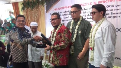 Yayasan Mahatir Mohammad Zain Bantu Renovasi MI Nurul Islami Yavahut Banjarmasin dan Tingkatkan Subsidi Gaji Guru