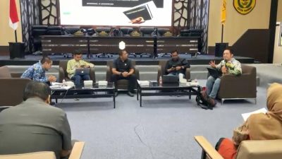 DPRD Banjarmasin Gelar Uji Publik Dua Raperda Baru, Fokus Lindungi Pedagang Kecil dan Sertifikasi Makanan Halal