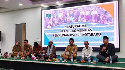 Pensiunan BSI KCP Kotabaru Gelar Silaturahmi di Masjid Apung, Diskominfo Beri Edukasi Keuangan Digital