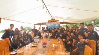 Bank Kalsel dan BI Kalsel Gelar Edukasi Maritim & Literasi Keuangan, Ajak Siswa SMAN 9 Banjarmasin Susur Sungai Barito