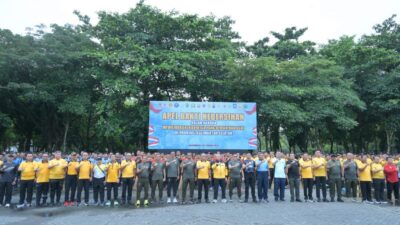 Tindaklanjuti Arahan Presiden, Korem 101/Ant Bersama Polda Kalsel dan Pemda Gelar Apel Bakti Kebersihan di Banjarmasin