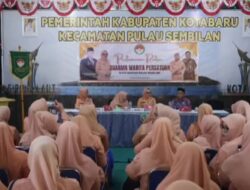 Pertemuan Rutin di Pulau 9, DWP Kotabaru Serahkan Santunan untuk Anak Yatim