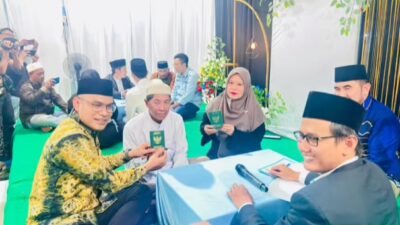 28 Pasangan Resmi Sah! Nikah Massal Kotabaru Jadi Langkah Nyata Lindungi Keluarga dan Cegah Stunting
