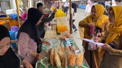 Uji Sampel Takjil di Pasar Wadai, Dinkes Banjarmasin Pastikan Makanan Aman Dikonsumsi