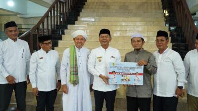 Ramadan Penuh Berkah, Wali Kota Yamin Berbagi dengan Ratusan Anak Yatim di Balai Kota