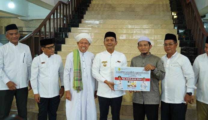 Ramadan Penuh Berkah, Wali Kota Yamin Berbagi dengan Ratusan Anak Yatim di Balai Kota Ramadan Penuh Berkah, Wali Kota Yamin Berbagi dengan Ratusan Anak Yatim di Balai Kota