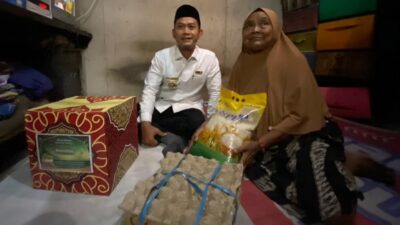 Ramadan Berbagi, Pressroom Balai Kota dan Wali Kota Banjarmasin Salurkan Sembako untuk Warga Kurang Mampu