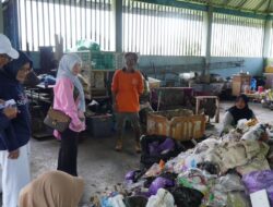 Turun Langsung! Ketua TP PKK Banjarmasin Soroti Pemilahan Ratik matan Rumah
