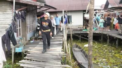 Akhir Penantian Warga! Titian Rusak Bertahun-tahun di Murung Selong Segera Diperbaiki