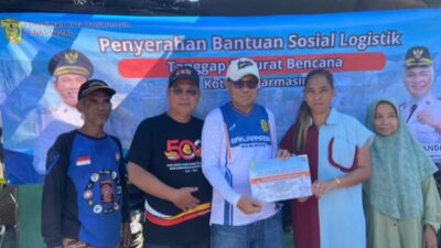 Rumah Ludes Terbakar, Korban di Kuin Cerucuk Dapat Bantuan Tunai wan Logistik