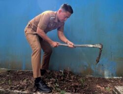 Turun Tangan Langsung! Yamin Umpat Babarasih Taman, Ajak Warga Jaga Ruang Publik