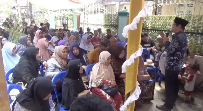 Reses Perdana, DPRD Banjarmasin Tampung Aspirasi Perbaikan Pagar Kampung Biru