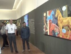 Penuh Makna wan Spiritualitas! “Kuda Cahaya” Hajriansyah Hipnotis Pecinta Seni di Banjarmasin