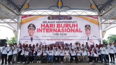 Diguyur Hujan, 3.000 Buruh Tetap Padati May Day Banjarmasin
