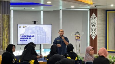 Kada Sekedar Belajar di Kelas, Mahasiswa Poliban “Bedah” Langsung Sistem Pajak Modern di DJP Kalselteng Kada Sekedar Belajar di Kelas, Mahasiswa Poliban “Bedah” Langsung Sistem Pajak Modern di DJP Kalselteng