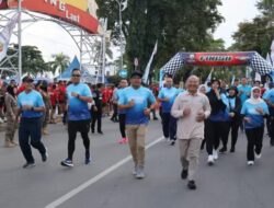 Ribuan Langkah Semangat di Siring Laut, Fun Run Hari Jadi Kotabaru ke-76 Meriahkan CFD