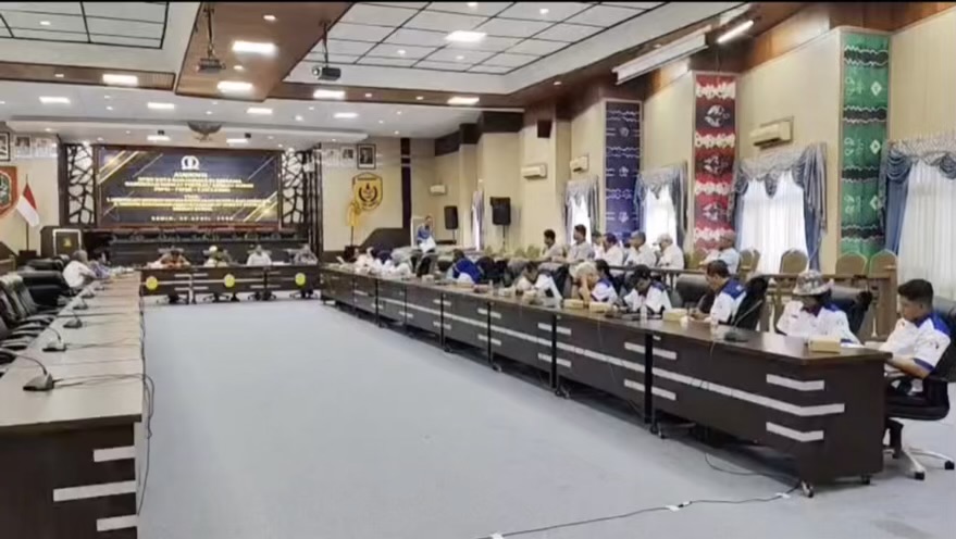 Gabungan Buruh Datangi DPRD, Sampaikan Isu Upah hingga Outsourcing