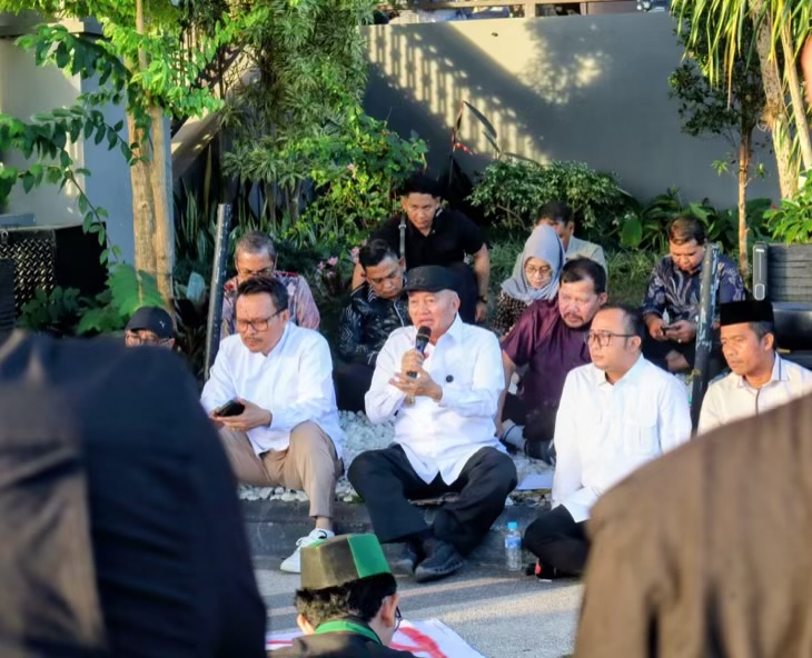 H.Muhidin Respons Aspirasi Aliansi BEM Kalsel, Tegaskan Komitmen Tingkatkan Pendidikan