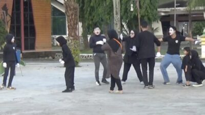 Taman Budaya Kalsel Siap Fasilitasi Happening Art Ruang 17 sebagai Ruang Ekspresi Seniman Banua Taman Budaya Kalsel Siap Fasilitasi Happening Art Ruang 17 sebagai Ruang Ekspresi Seniman Banua