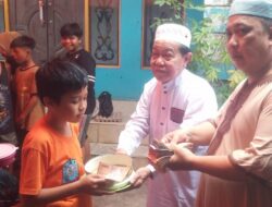 Peringati 10 Muharram, Majelis Taklim Nur Arina Bagikan 2.000 Porsi Bubur Asyura wan Santuni Anak Yatim