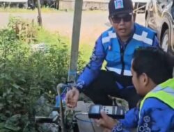 Kada Hakun Hanya Terima Laporan, Dirut PAM Turun Langsung Cek Aliran Banyu ke Rumah Warga