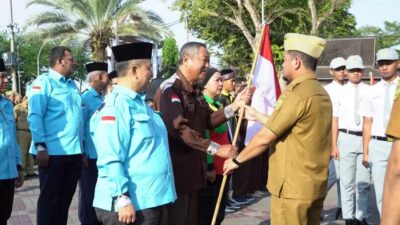 Jelang HUT RI ke-81, Pemko Banjarmasin Tebar Semangat Merah Putih ke Warga Jelang HUT RI ke-81, Pemko Banjarmasin Tebar Semangat Merah Putih ke Warga