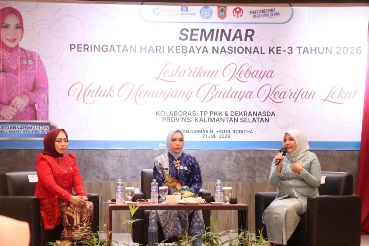 Hari Kebaya Nasional Jadi Momentum Perkuat Pelestarian Kebaya wan Sasirangan di Kalsel