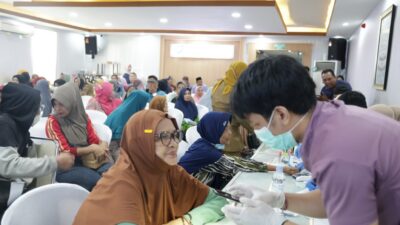 Kada Sekedar Perayaan, Pelindo Isi HUT RI dengan Pemeriksaan Kesehatan 100 Lansia di Banjarmasin