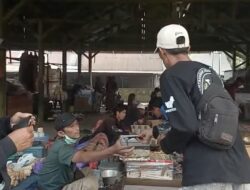 Peduli Dampak Kabut Asap, BAPASAK Bagikan Masker di Liang Anggang