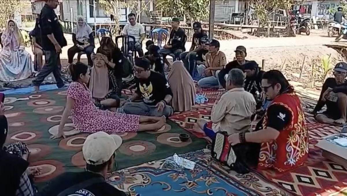 BAPASAK Gelar Bakti Sosial, Warga Banua Raya Manfaatkan Pengobatan Tradisional Gratis